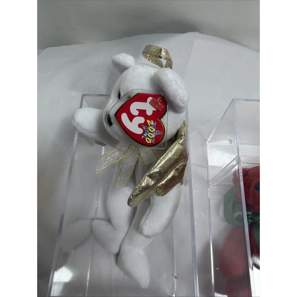 2 Ty Beanie Baby, Mistletoe, And Halo II Tagged With Protectors Display Boxes